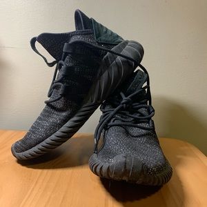 Adidas Tubular Dawn in Black (sparkly) W 8